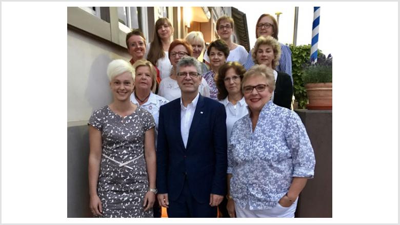 Viola Wellsow ist neue Kreisvorsitzende der CDU Frauenunion Viola Wellsow ist neue Kreisvorsitzende der CDU Frauenunion